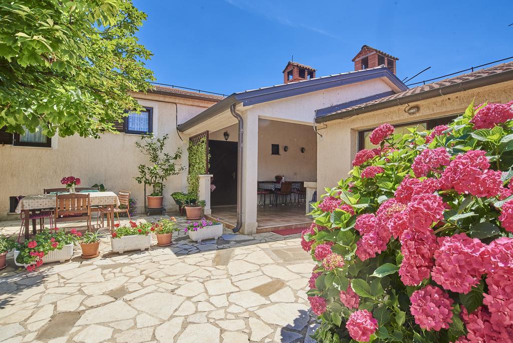 B&B Carmela Umag Eksteriør billede