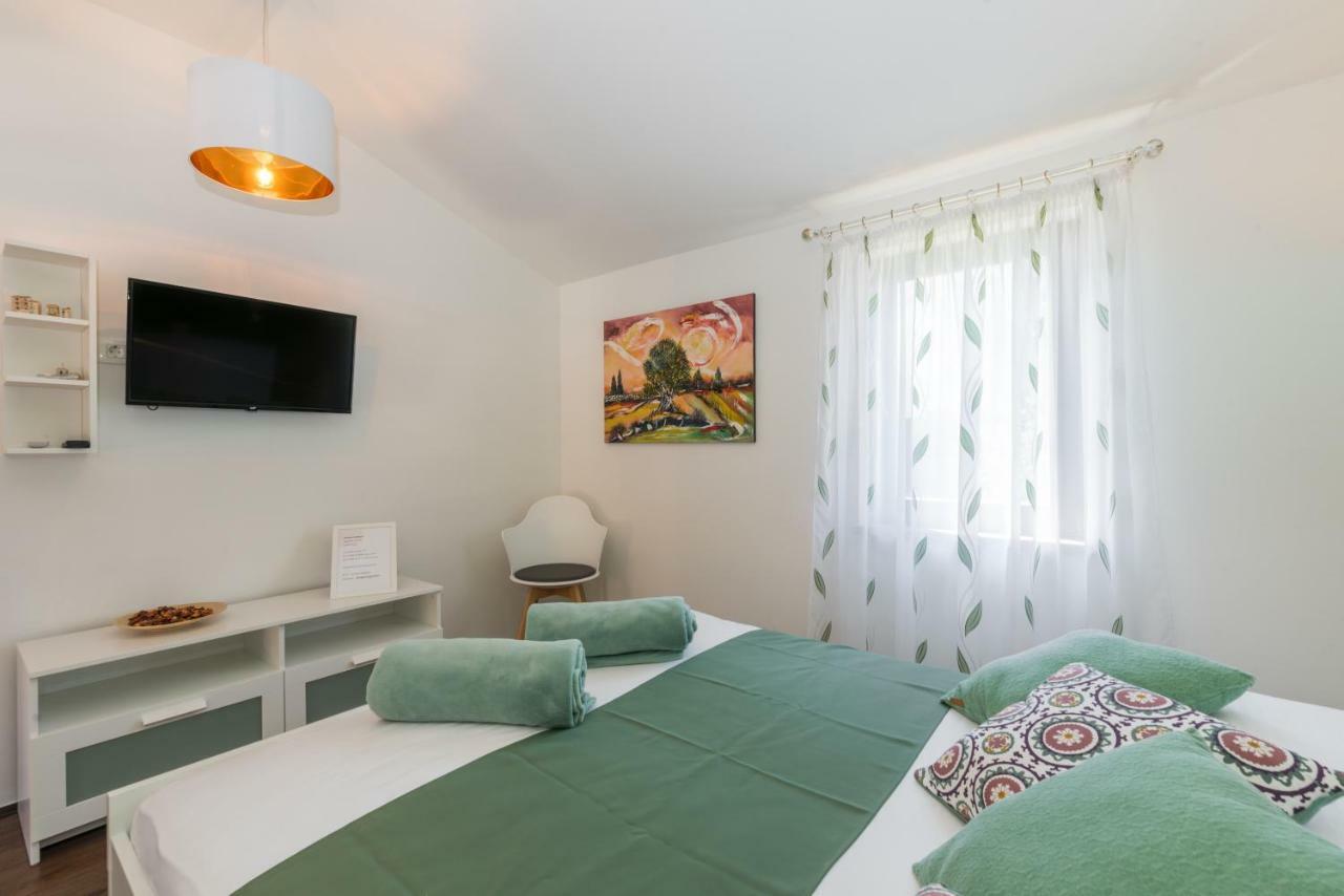 B&B Carmela Umag Eksteriør billede
